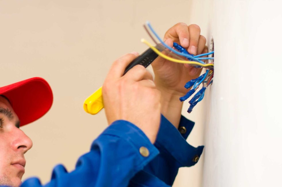 Dallas Local Electricians Repairs & Rewiring l Cotton Electric